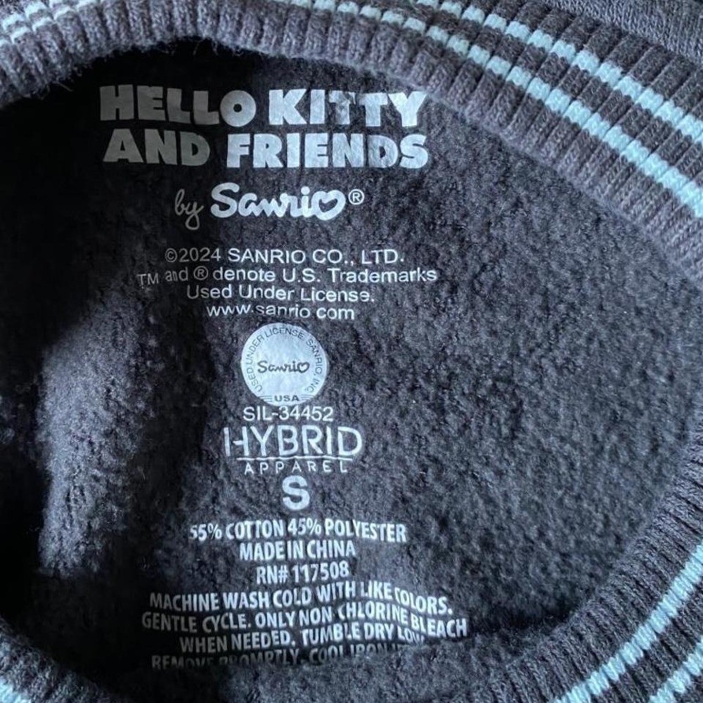 Hello Kitty and Friends‎ grey sweatshirt - Picture 6 of 6